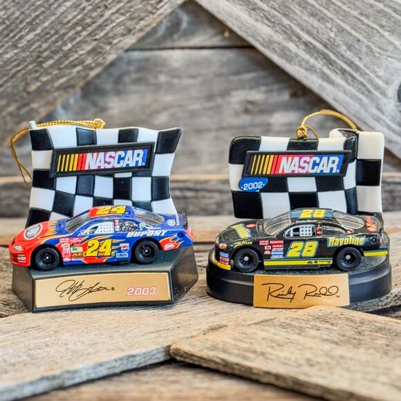 Pair-Vintage NASCAR Winner's Circle Ornaments-2003 Jeff Gordon & 2002 Ricky Rudd - Picture 1 of 11